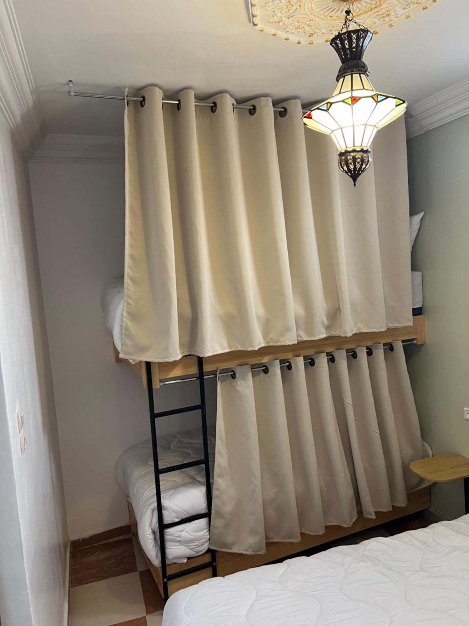 Habibi Riad&Hostel มาร์ราเกช ภายนอก รูปภาพ