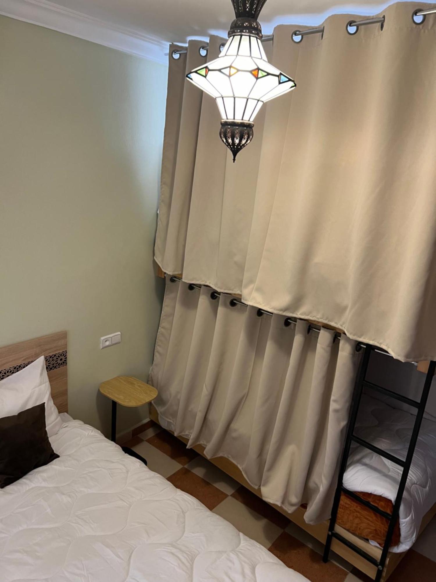 Habibi Riad&Hostel มาร์ราเกช ภายนอก รูปภาพ