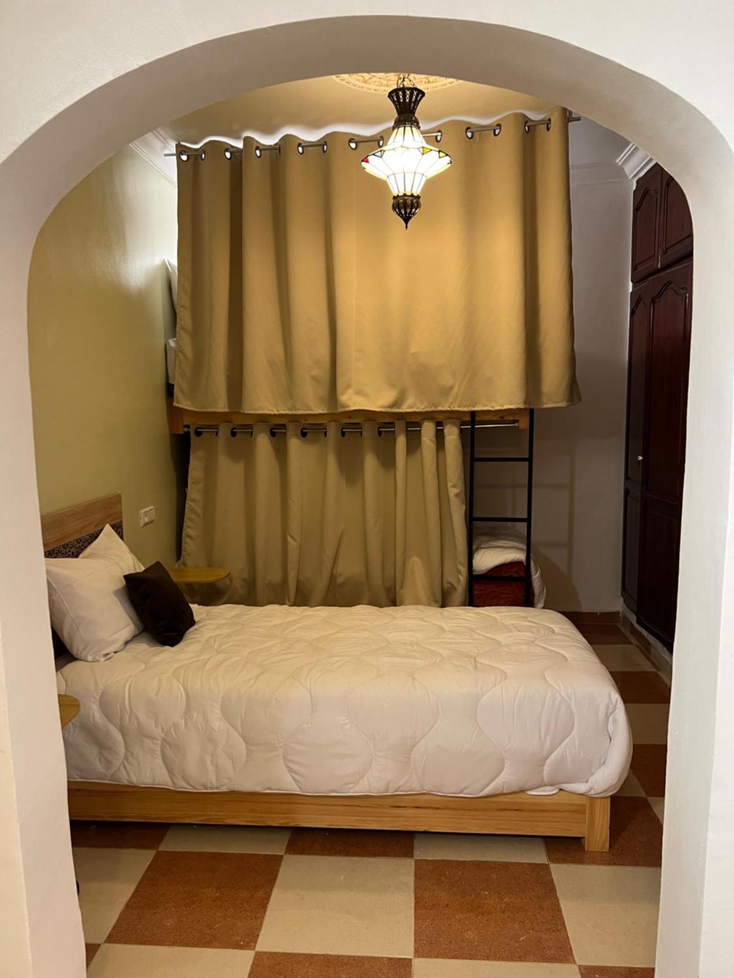 Habibi Riad&Hostel มาร์ราเกช ภายนอก รูปภาพ