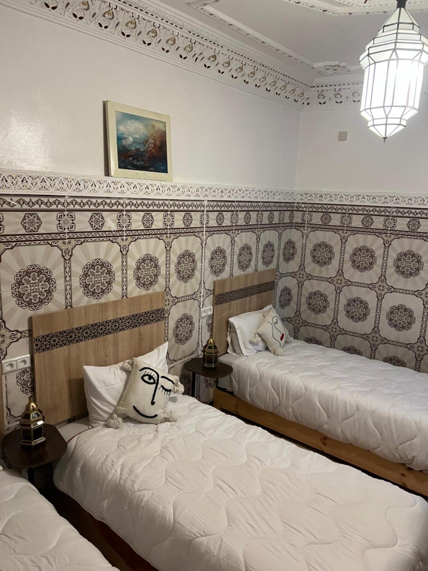 Habibi Riad&Hostel มาร์ราเกช ภายนอก รูปภาพ